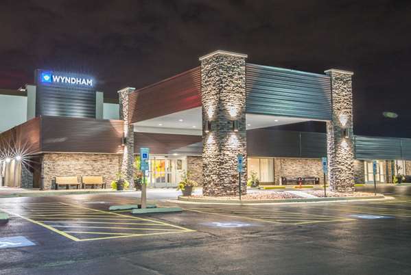 Wyndham Chicago O'Hare in Des Plaines, Illinois, United States