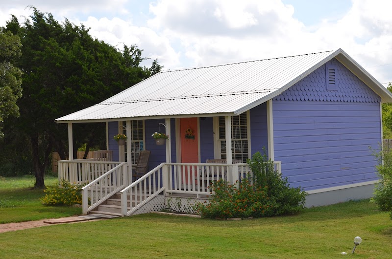 Yellow House Bed & Breakfast in Brenham, Texas, United States