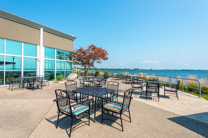 41 Lakefront Hotel, Trademark Collection by Wyndham in Geneva, New York, United States