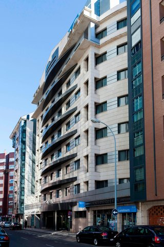 AC Hotel by Marriott León San Antonio in Leon, Spain