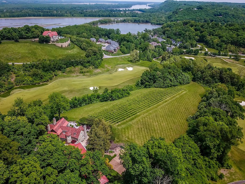 Alban's Inn in St. Albans, West Virginia, United States
