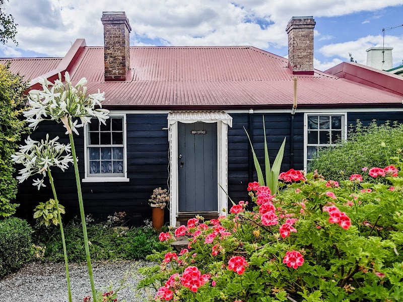 Alice's Cottages in Launceston, Australia