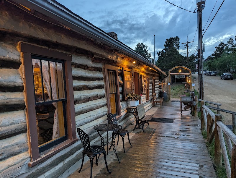 Alps Boulder Canyon Inn in Boulder, Colorado, United States