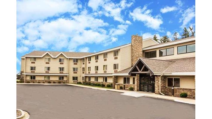 AmericInn by Wyndham Sheboygan in Sheboygan, Wisconsin, United States
