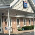 American Inn & Suites