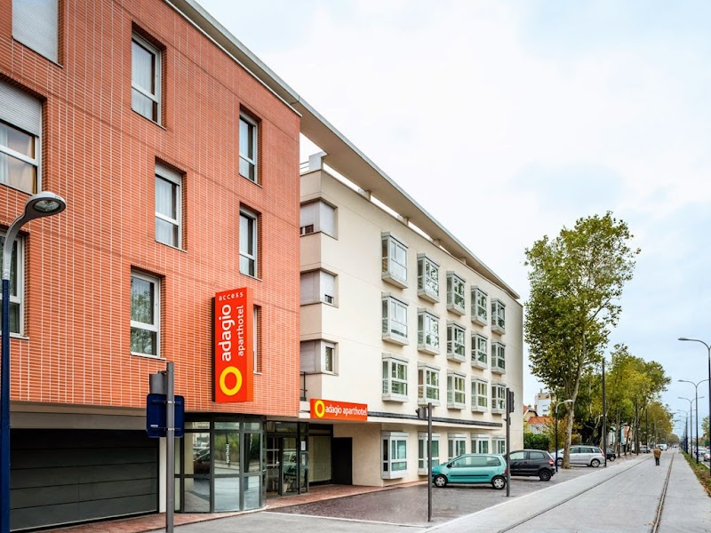 Aparthotel Adagio Access Paris Clamart in Clamart, France