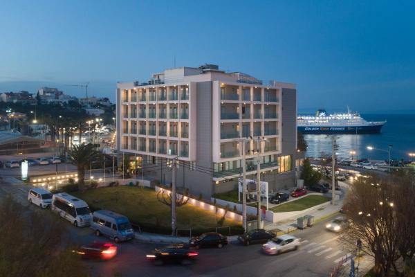 Avra Hotel in Rafina, Greece