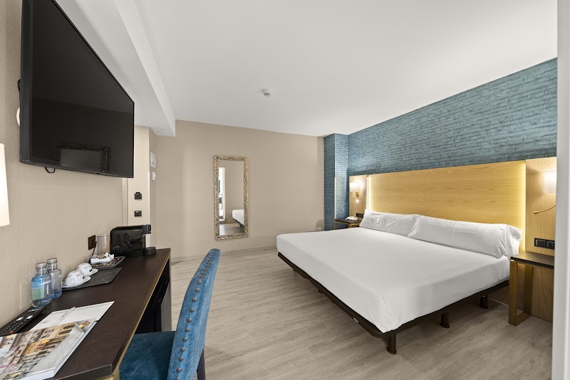 Ayre Hotel Ramiro I in Oviedo, Spain