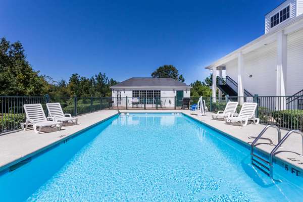 Baymont by Wyndham Spartanburg in Spartanburg, South Carolina, United States