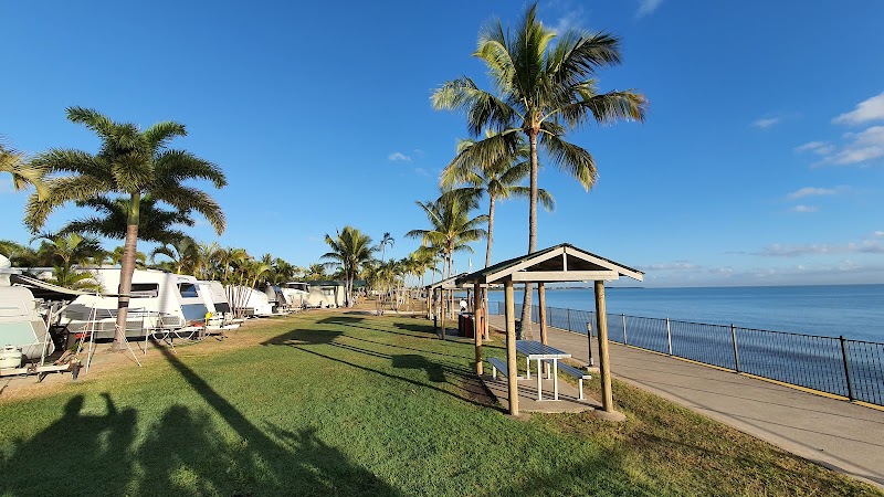 Beachside Holiday Units in Bowen, Australia