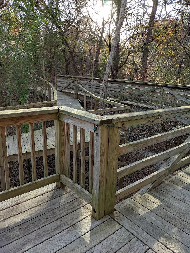 Bed & Breakfast on White Rock Creek in Waco, Texas, United States