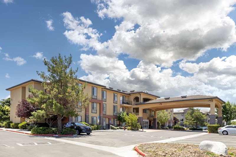 Best Western Plus Country Park Hotel in Tehachapi, California, United States