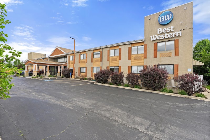 Best Western Plus Oakbrook Inn in Westmont, Illinois, United States