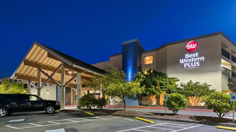 Best Western Plus Silverdale Beach Hotel in Silverdale, Washington, United States