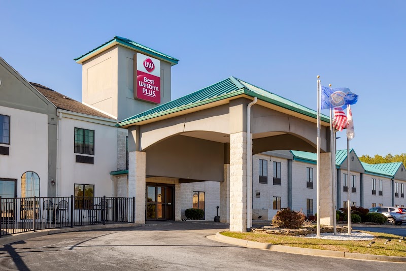 Best Western Plus South Hill Inn in South Hill, Virginia, United States