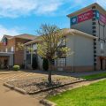Best Western Topeka Inn & Suites