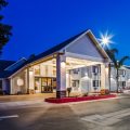 Best Western Town & Country Lodge