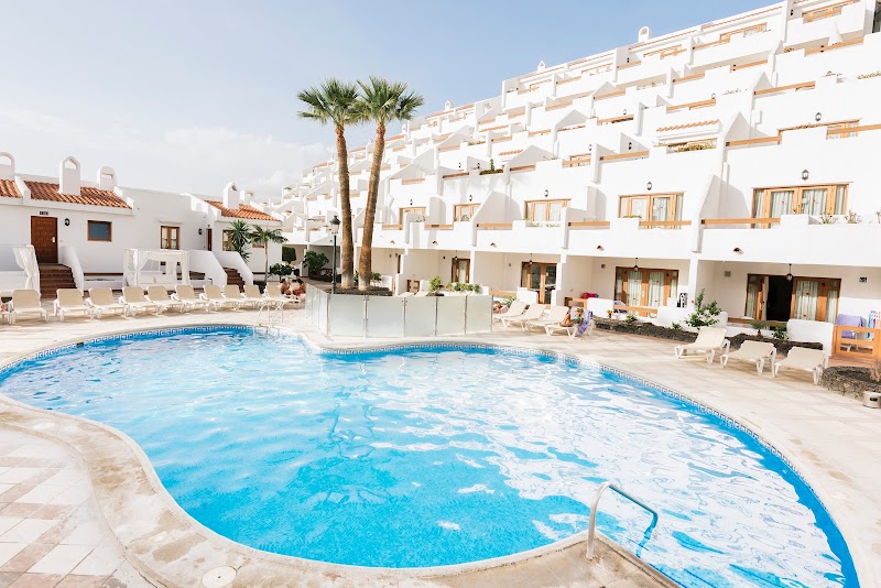 Beverly Hills Suites in Arona, Spain