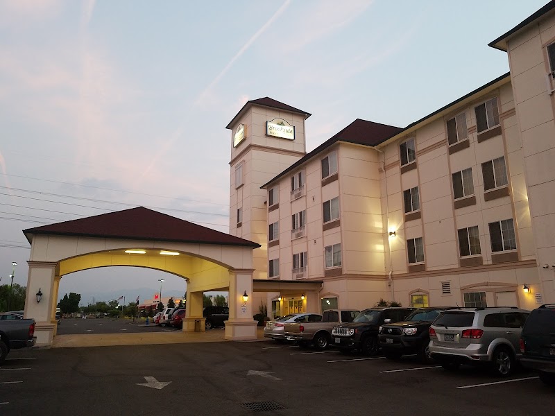 Brookside Inn & Suites in White City, Oregon, United States