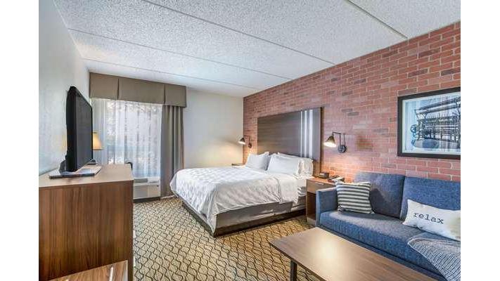 Burrstone Inn, Ascend Hotel Collection in Utica, New York, United States