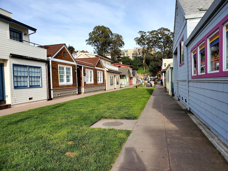 Capitola Venetian Hotel in Capitola, California, United States