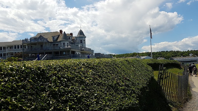 Captain's Quarters Inn in Sequim, Washington, United States