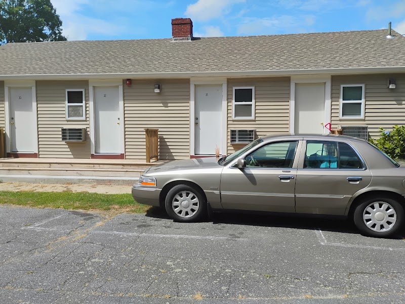 Carleton Circle Motel in East Falmouth, Massachusetts, United States