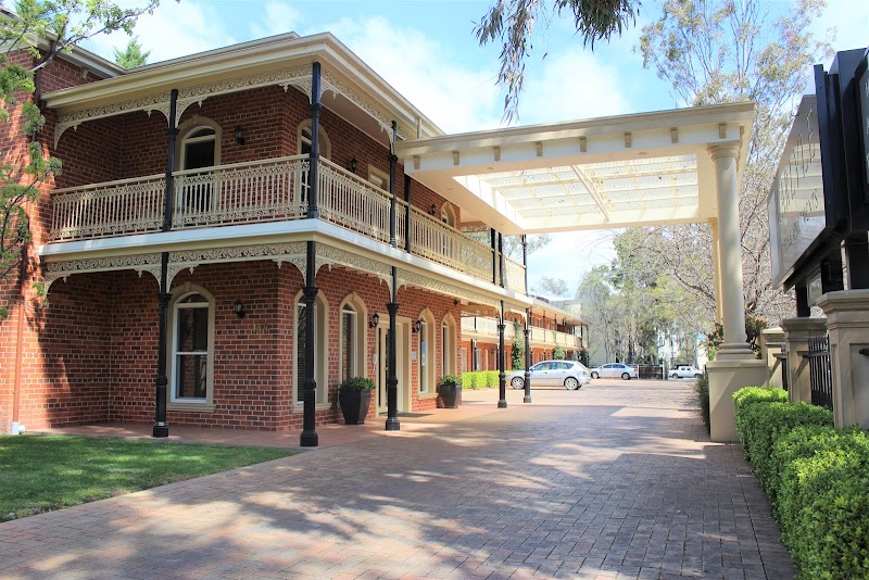 Carlyle Suites & Apartments in Wagga Wagga, Australia