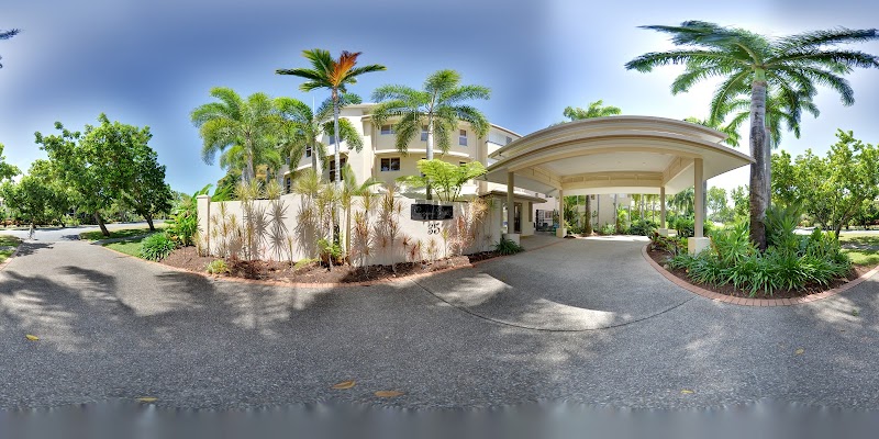 Cayman Villas Port Douglas in Port Douglas, Australia