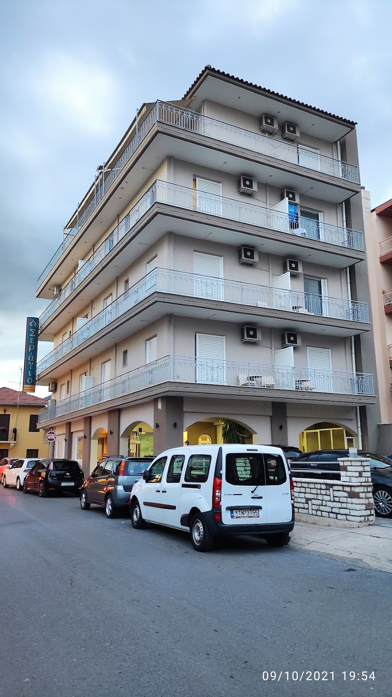 Ceragio Hotel & Apartments in Tripoli, Greece