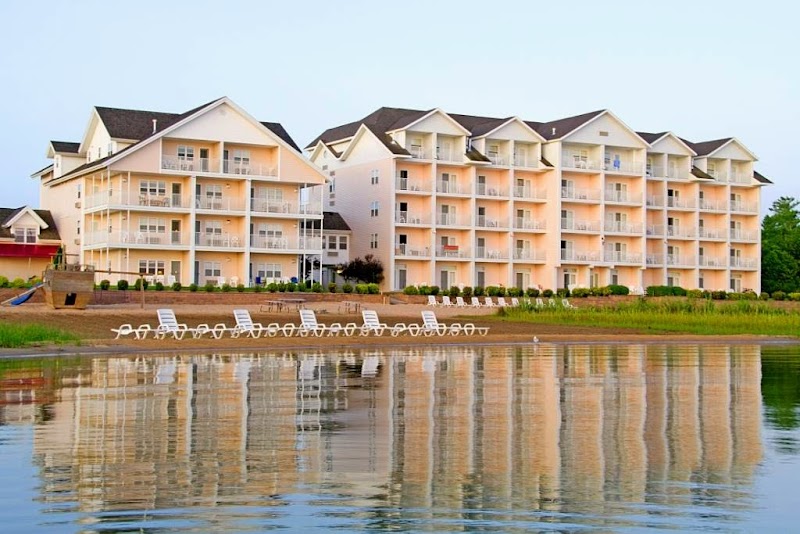 Cherry Tree Inn & Suites in Traverse City, Michigan, United States