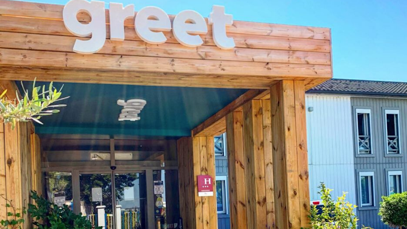 Comfort Hotel Marseille Airport in Vitrolles, France