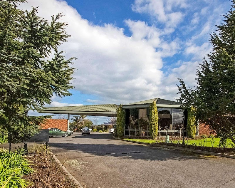 Comfort Inn Cedar Lodge Motel in Morwell, Australia