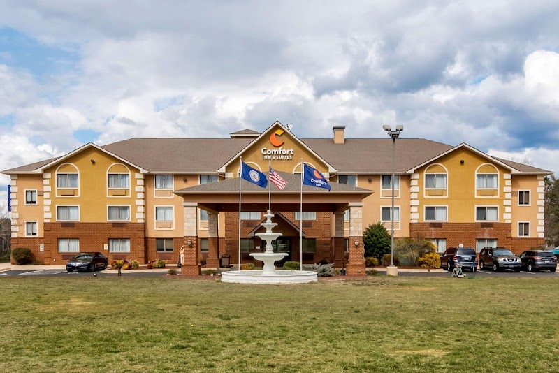 Comfort Inn & Suites in South Hill, Virginia, United States