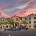 Comfort Inn & Suites Northeast – Gateway