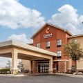 Comfort Inn & Suites Shawnee North near I-40