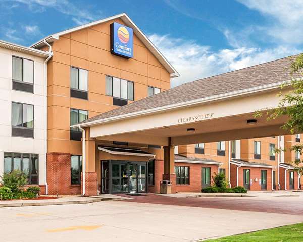 Comfort Inn & Suites Sikeston I-55 in Sikeston, Missouri, United States