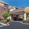 Comfort Inn & Suites Suwanee – Sugarloaf