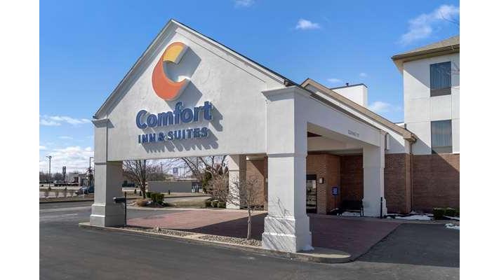 Comfort Inn & Suites Toledo in Toledo, Ohio, United States