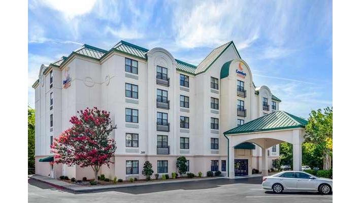 Comfort Suites Hanes Mall in Winston-Salem, North Carolina, United States