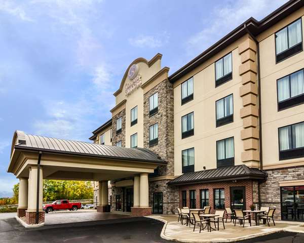 Comfort Suites Uniontown in Uniontown, Pennsylvania, United States