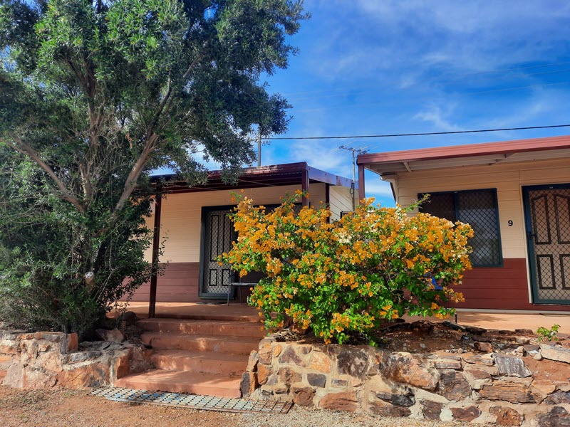 Commercial Hotel Meekatharra in Meekatharra, Australia