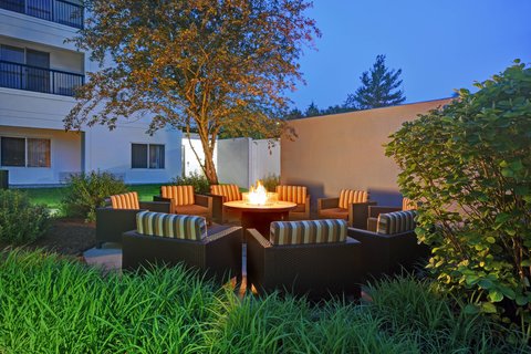 Courtyard by Marriott Boston Raynham in Raynham Center, Massachusetts, United States