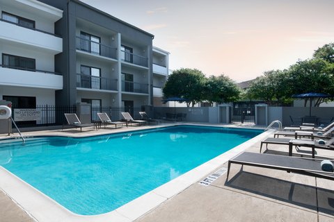 Courtyard by Marriott Dallas Plano Parkway at Preston Road in Plano, Texas, United States