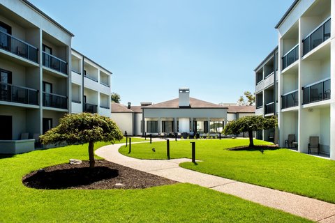 Courtyard by Marriott New Haven Wallingford in Wallingford Center, Connecticut, United States