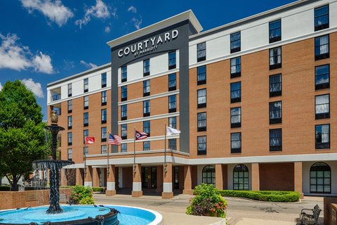 Courtyard by Marriott Springfield Downtown in Springfield, Ohio, United States