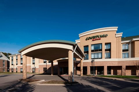 Courtyard by Marriott Suffolk Chesapeake in Suffolk, Virginia, United States