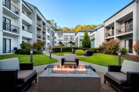 Courtyard by Marriott Tarrytown Westchester County in Tarrytown, New York, United States