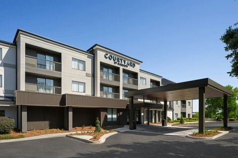 Courtyard by Marriott Valdosta in Valdosta, Georgia, United States