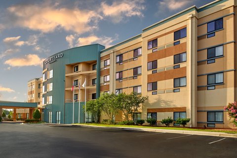 Courtyard by Marriott Warner Robins in Warner Robins, Georgia, United States